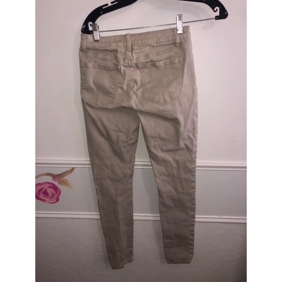 Jeans - Picture 2 of 3